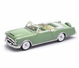 1:24 1953 Packard Caribbean Convertible (Green) WL24016CW 1:24 1953 Packard Caribbean Convertible (Green) WL24016CW